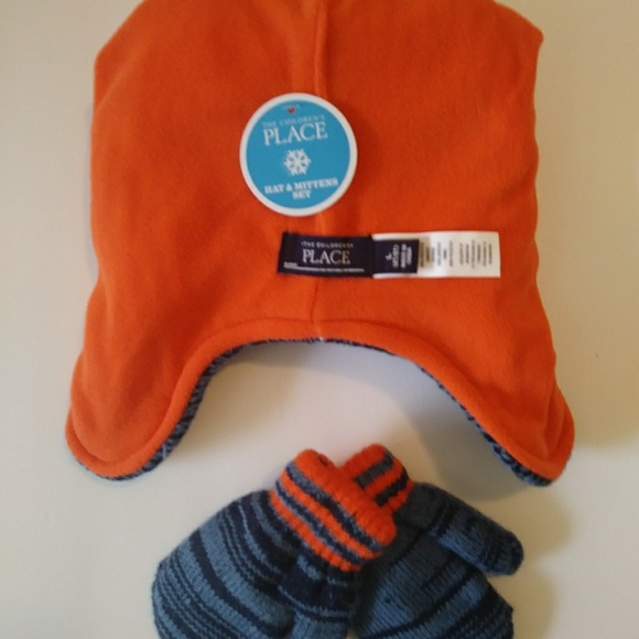 Children's Place Trapper Dog Hat & Gloves - Picture 6 of 6